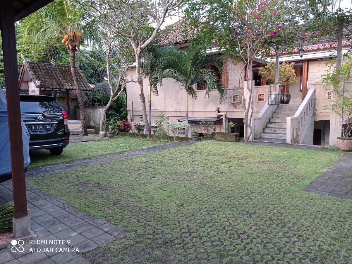 Sabua Guest House Gianyar  Bagian luar foto